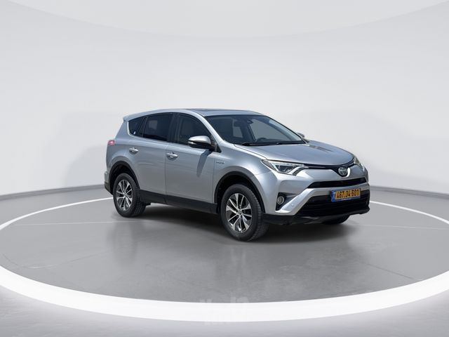 טויוטה RAV4