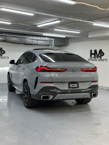 ב מ וו X6