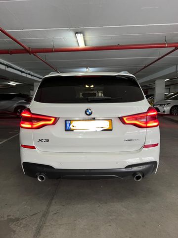 ב מ וו X3