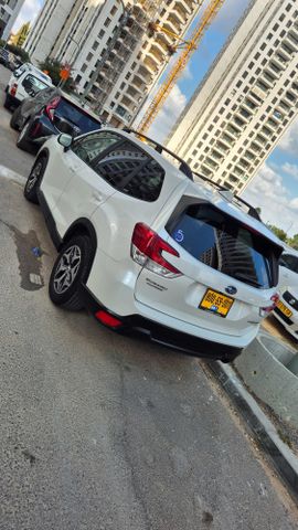 סובארו פורסטר