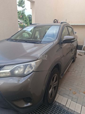 טויוטה RAV4