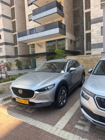 מאזדה CX-30