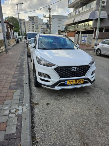 יונדאי טוסון