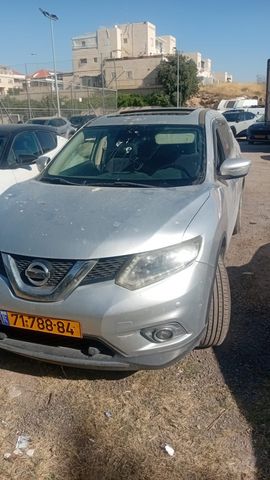 מודעת רכב ניסאן אקס טרייל