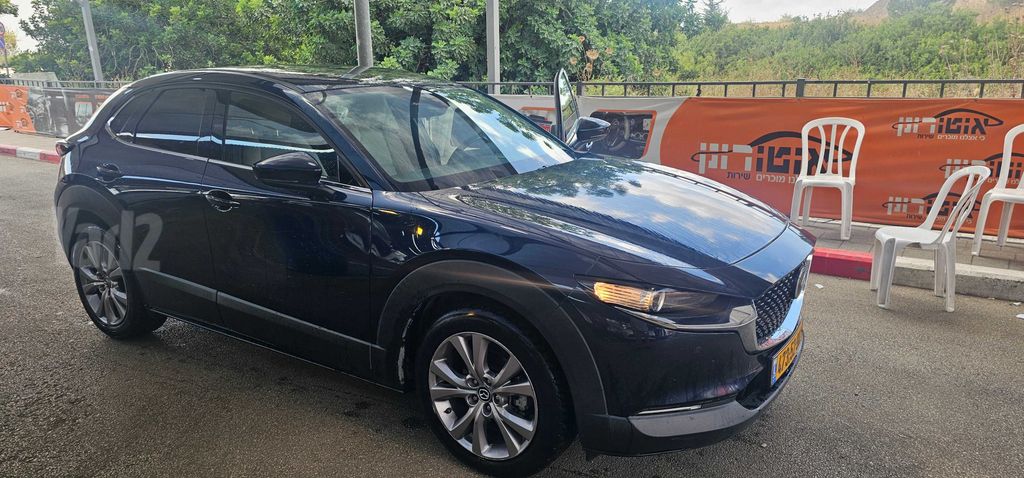 מאזדה CX-30