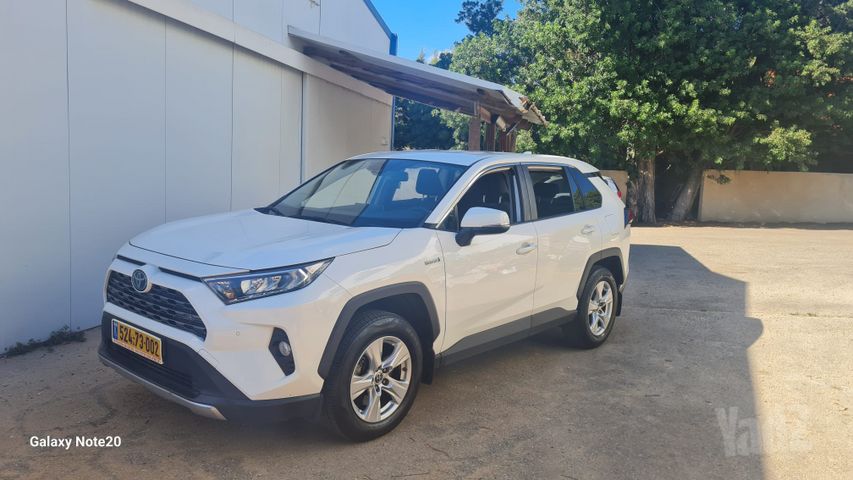 טויוטה RAV4
