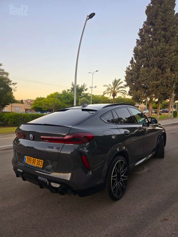 ב מ וו X6 M