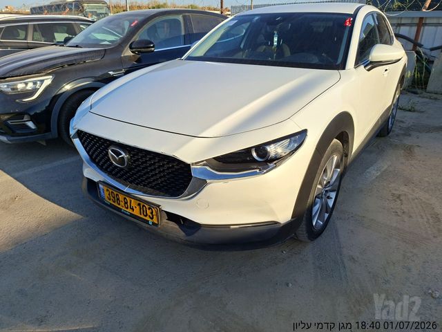 מאזדה CX-30