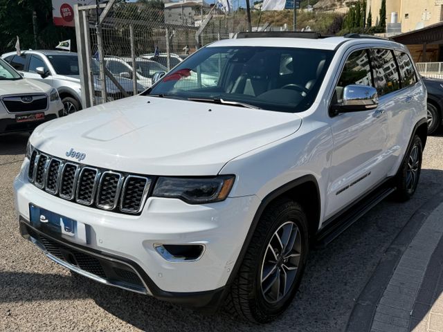 מודעת רכב ג'יפ גרנד צ'ירוקי