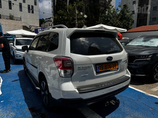 מודעת רכב סובארו פורסטר 2