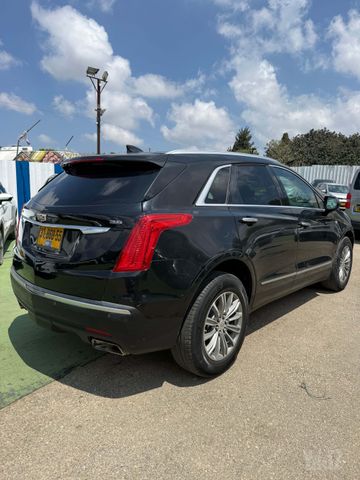 קאדילק XT5