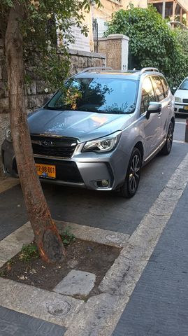 סובארו פורסטר