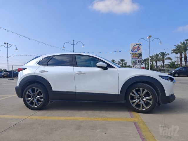 מאזדה CX-30