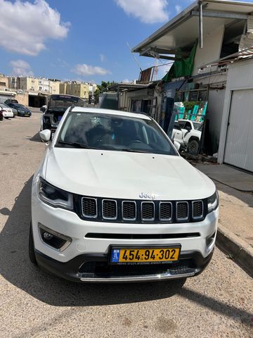 ג'יפ קומפאס