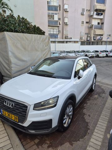 אאודי Q2