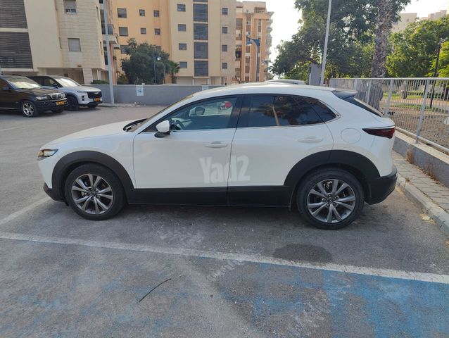 מאזדה CX-30