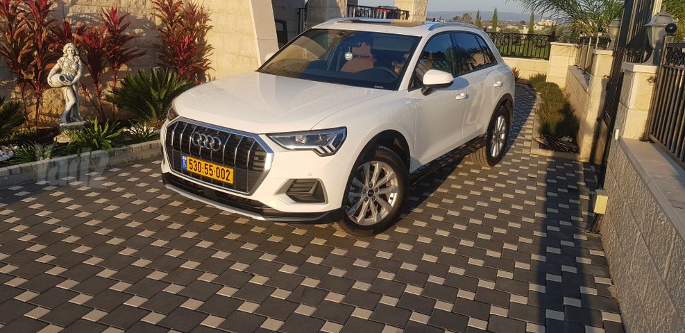 מודעת רכב אאודי Q3