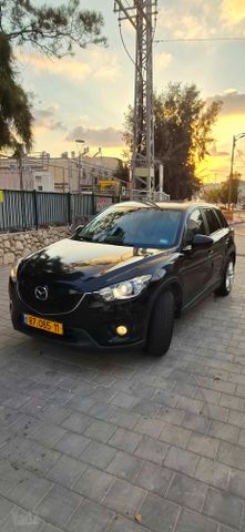 מודעת רכב מאזדה CX-5