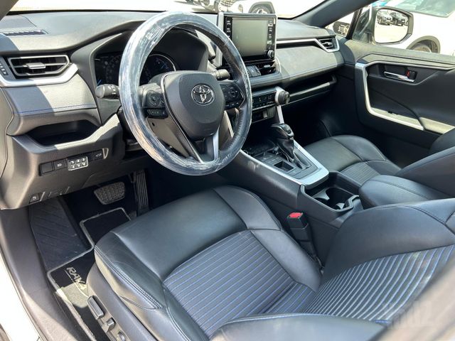 טויוטה RAV4