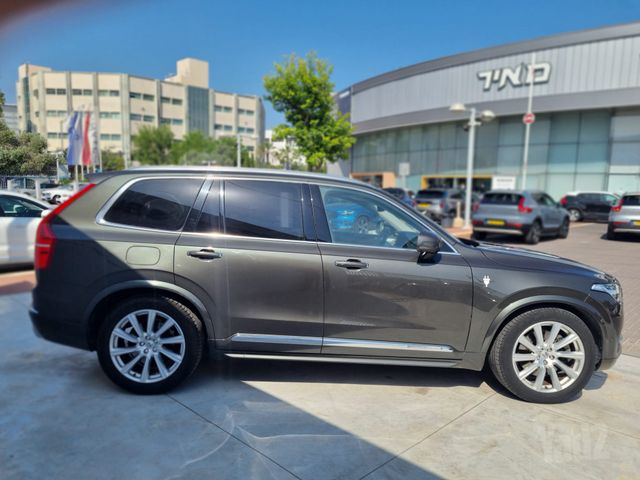 מודעת רכב וולוו XC90 1