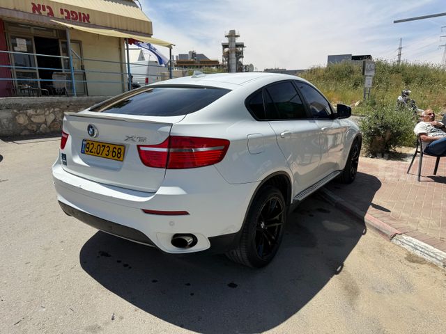 ב מ וו X6
