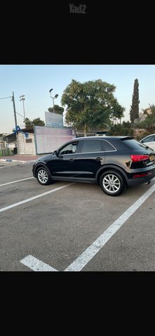 אאודי Q3