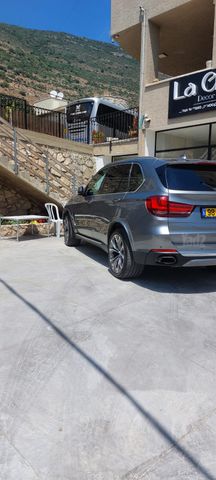ב מ וו X5