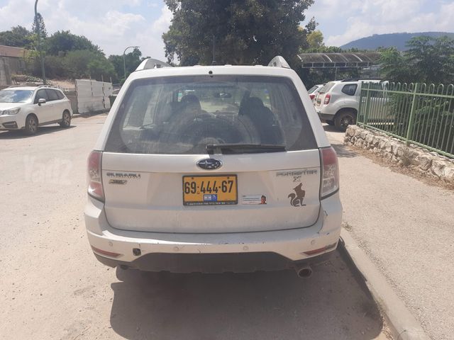 מודעת רכב סובארו פורסטר