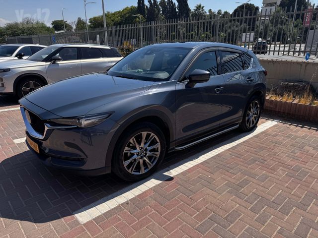 מודעת רכב מאזדה CX-5