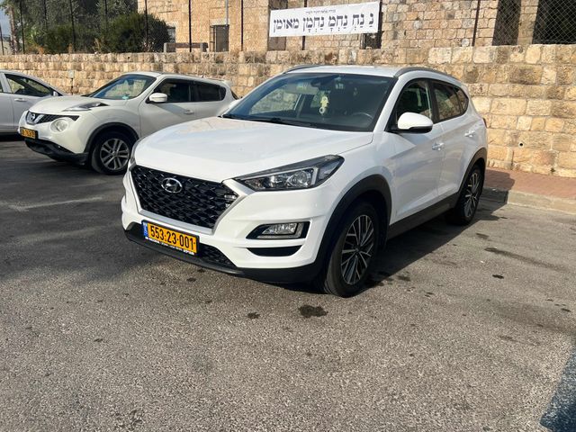 יונדאי טוסון