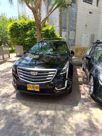 קאדילק XT5