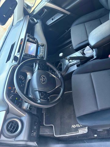 טויוטה RAV4