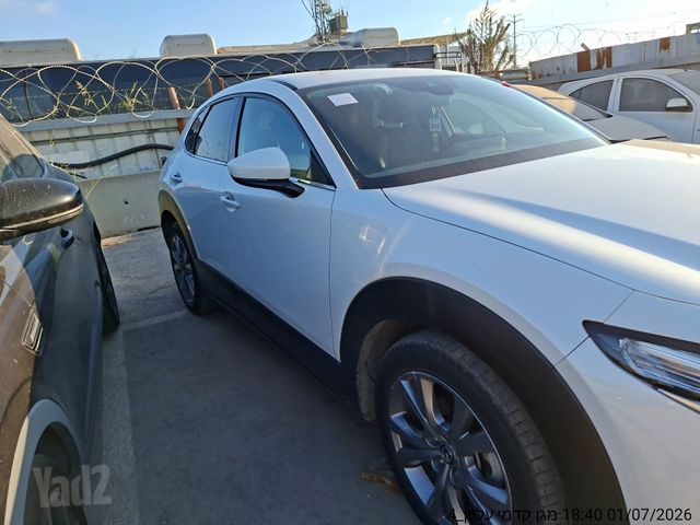 מאזדה CX-30