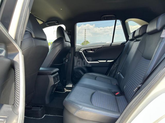 טויוטה RAV4