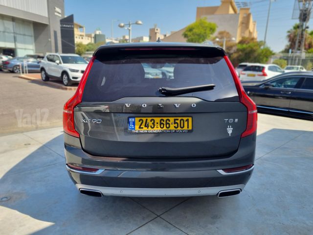 מודעת רכב וולוו XC90 2