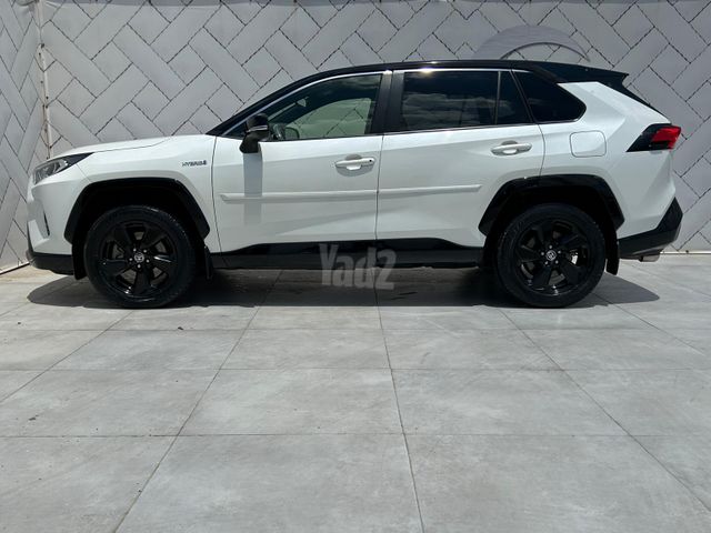 טויוטה RAV4