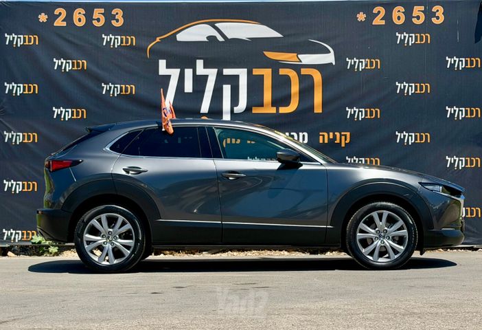 מאזדה CX-30