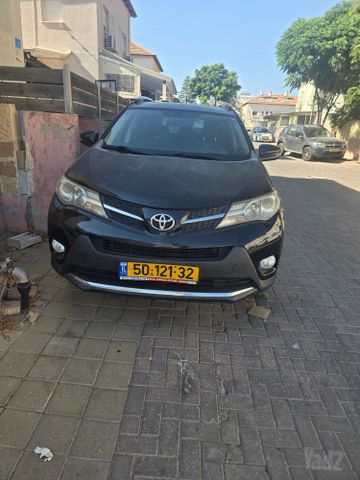 מודעת רכב טויוטה RAV4