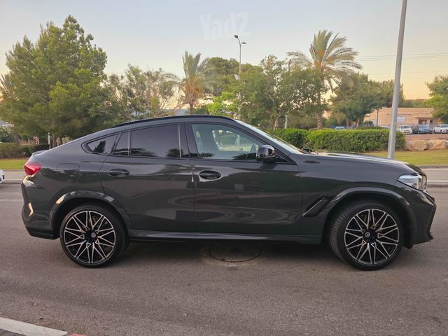 ב מ וו X6 M