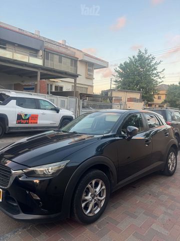מודעת רכב מאזדה CX-3