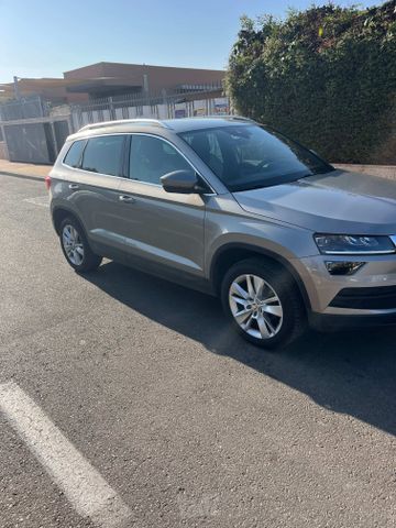 מודעת רכב סקודה קארוק