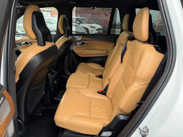 וולוו XC90