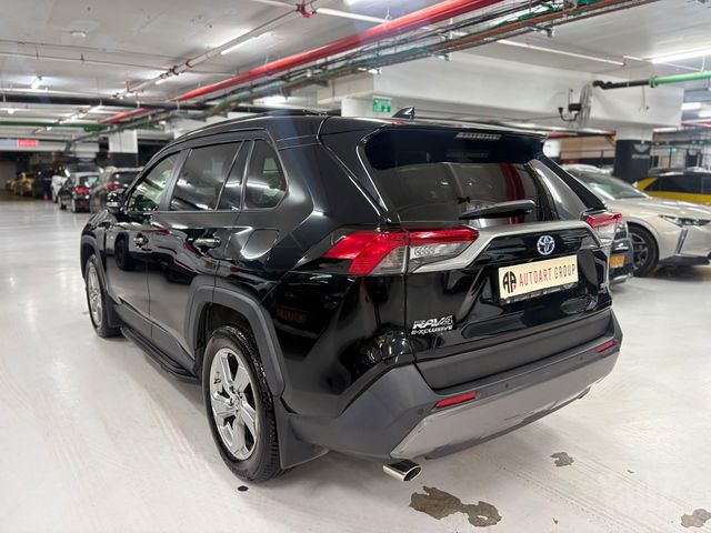 טויוטה RAV4