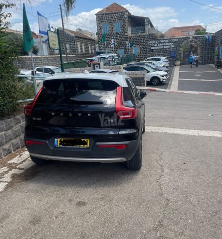 וולוו XC40
