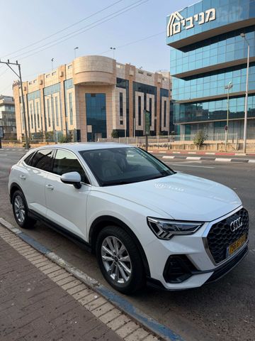 מודעת רכב אאודי Q3