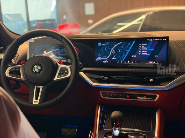 ב מ וו XM