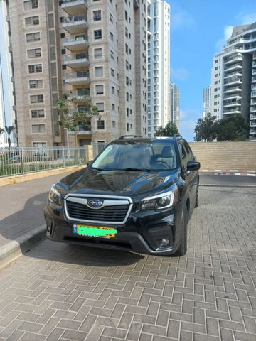 סובארו פורסטר
