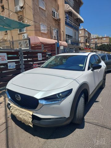 מאזדה CX-30
