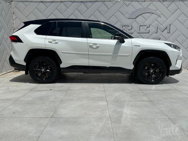 טויוטה RAV4