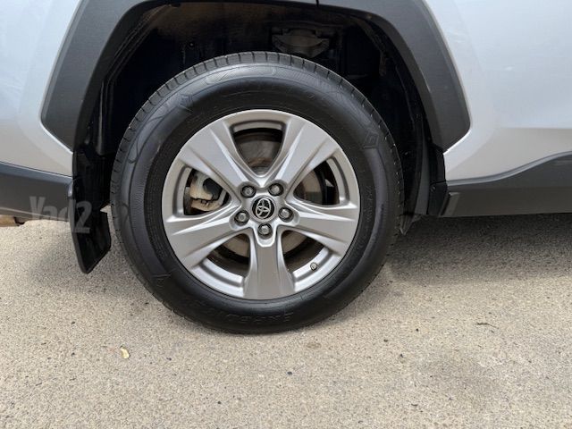 טויוטה RAV4
